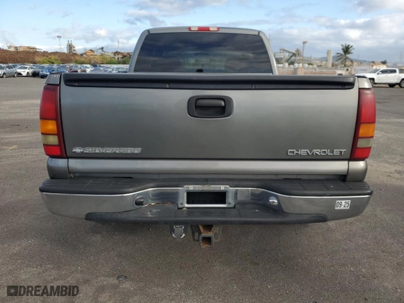 2001 Chevrolet Silverado 1500 LT with VIN 2GCEC19T411240237, listed as a Copart auction lot 43480895 with 65,112 mi miles and Clean Title. Bid and sale history available at carsss.com. Image 6.