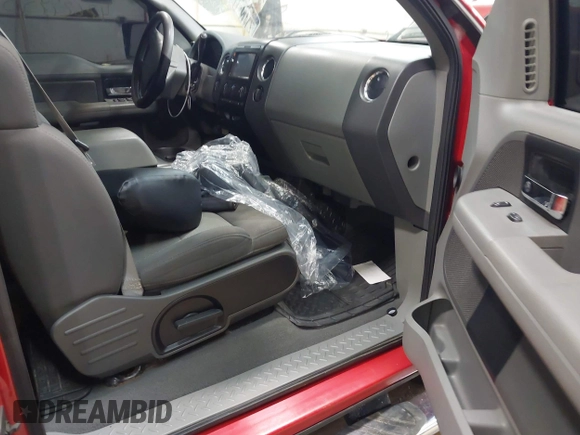 2006 Ford F-150 XLT with VIN 1FTPX14556FB19108, listed as a IAAI auction lot 42629955 with 199,975 mi miles and . Bid and sale history available at DreamBid. Image 5.