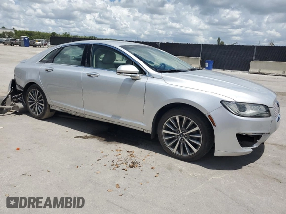 2017 Lincoln MKZ Hybrid Premiere z VIN 3LN6L5KU5HR659231, wystawiony jako Copart lot #61075955 z przebiegiem 70 548 mil mil oraz Czysty tytuł • Clean title. Historia ofert i sprzedaży dostępna na DreamBid. Obrazek 4.