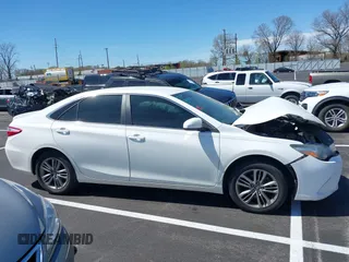 2017 Toyota Camry XLE with VIN 4T1BF1FK5HU626990, listed as a IAAI auction lot 41849883 with 1 mi miles. Bid and sale history available at carsss.com. Image 12.