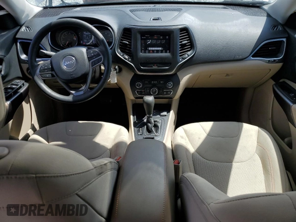 2019 Jeep Cherokee Latitude with VIN 1C4PJLCB5KD344560, listed as a Copart auction lot 51291715 with 15,710 mi miles and Non Repairable. Bid and sale history available at DreamBid. Image 8.