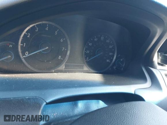 2010 Honda Crosstour EX-L z VIN 5J6TF2H52AL001815, wystawiony jako IAAI lot #42103311 z przebiegiem Nie podano mil oraz . Historia ofert i sprzedaży dostępna na DreamBid. Obrazek 14.