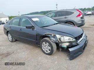 2007 Honda Accord LX with VIN 1HGCM56487A084275, listed as a IAAI auction lot 42491904 with 173,555 mi miles and . Bid and sale history available at DreamBid. Image 6.