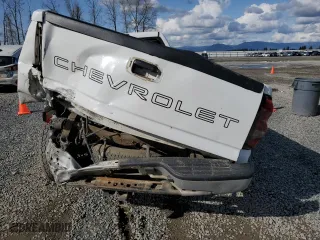 2005 Chevrolet Silverado 1500 Work Truck with VIN 1GCEC14X65Z339374, listed as a Copart auction lot 51791275 with 153,764 mi miles and Salvage Title. Bid and sale history available at carsss.com. Image 6.