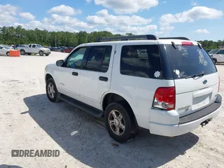 2005 Ford Explorer XLT z VIN 1FMZU63K85UB56973, wystawiony jako IAAI lot #42126749 z przebiegiem 207 441 mil mil oraz . Historia ofert i sprzedaży dostępna na DreamBid. Obrazek 3.