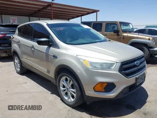 2017 Ford Escape S с VIN 1FMCU0F73HUE07591, выставлен на аукционе IAAI как лот 42422092 с пробегом 101 959 миль миль и . История ставок и продаж доступна на DreamBid. Изображение 1.