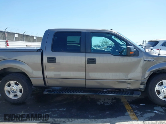 2011 Ford F-150 XL with VIN 1FTEW1CM3BFA73985, listed as a IAAI auction lot 41948818 with 84,436 mi miles. Bid and sale history available at carsss.com. Image 13.