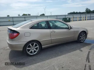2003 Mercedes-Benz C 230 Kompressor with VIN WDBRN40J53A490800, listed as a Copart auction lot 60752955 with 53,819 mi miles and Salvage title. Bid and sale history available at DreamBid. Image 3.