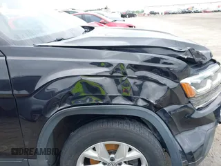 2020 Volkswagen Atlas SE z VIN 1V2DP2CA4LC500273, wystawiony jako IAAI lot #42364554 z przebiegiem 133 682 mil mil oraz . Historia ofert i sprzedaży dostępna na DreamBid. Obrazek 6.