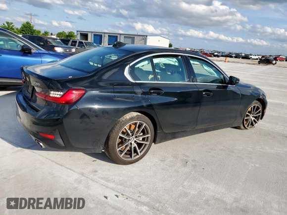 2020 BMW 3 Series 330i with VIN 3MW5R1J04L8B37143, listed as a Copart auction lot 58275205 with 29,938 mi miles and Salvage title. Bid and sale history available at DreamBid. Image 3.