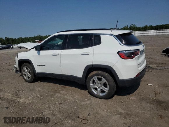 2023 Jeep Compass Latitude z VIN 3C4NJDBN6PT562209, wystawiony jako Copart lot #59638715 z przebiegiem 45 360 mil mil oraz Szkoda całkowita • Salvage title. Historia ofert i sprzedaży dostępna na DreamBid. Obrazek 2.