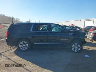 2023 GMC Yukon XL SLT z VIN 1GKS2GKT9PR208083, wystawiony jako IAAI lot #41285870 z przebiegiem 69 901 mil mil oraz . Historia ofert i sprzedaży dostępna na DreamBid. Obrazek 13.