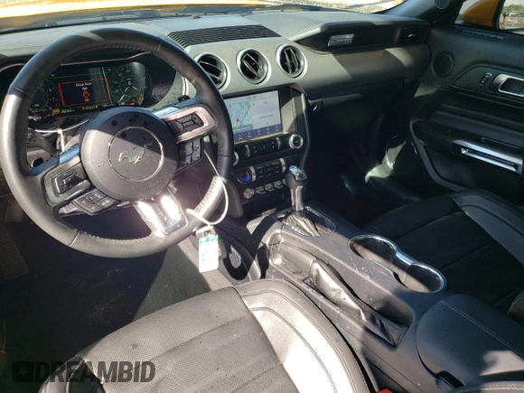 2022 Ford Mustang EcoBoost with VIN 1FATP8UH2N5147928, listed as a Copart auction lot 48338643 with 4,570 mi miles and . Bid and sale history available at DreamBid. Image 8.
