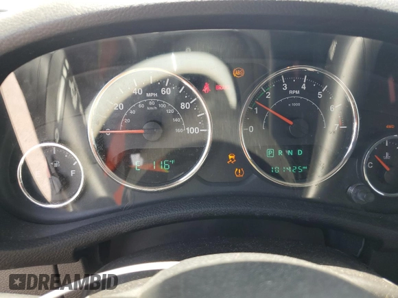 2016 Jeep Wrangler Unlimited Sport с VIN 1C4BJWDG9GL145305, выставлен на аукционе Copart как лот 59391845 с пробегом 101 425 миль миль и Списание • Salvage title. История ставок и продаж доступна на DreamBid. Изображение 9.
