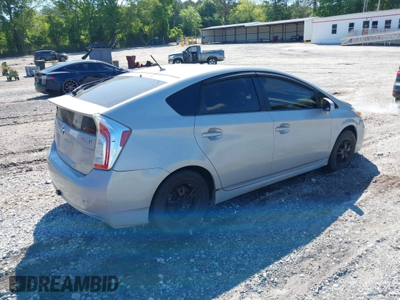 2015 Toyota Prius Four with VIN JTDKN3DU0F0417331, listed as a IAAI auction lot 42189981 with 111,255 mi miles. Bid and sale history available at carsss.com. Image 4.