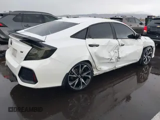 2017 Honda Civic Sedan Si with VIN 2HGFC1E53HH707694, listed as a IAAI auction lot 38919183 with 139,701 mi miles. Bid and sale history available at carsss.com. Image 4.