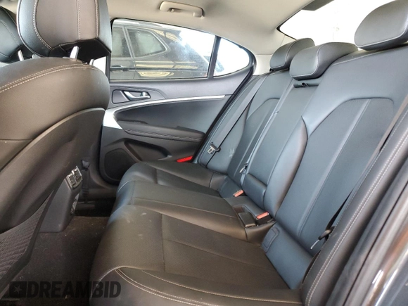 2020 Genesis G70 2.0T z VIN KMTG64LA5LU059925, wystawiony jako Copart lot #57105395 z przebiegiem 73 950 mil mil oraz Nie do naprawy • Non repairable. Historia ofert i sprzedaży dostępna na DreamBid. Obrazek 10.