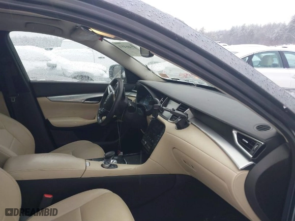 2019 Infiniti QX50 LUXE with VIN 3PCAJ5M38KF144497, listed as a IAAI auction lot 41546491 with 113,372 mi miles. Bid and sale history available at carsss.com. Image 5.