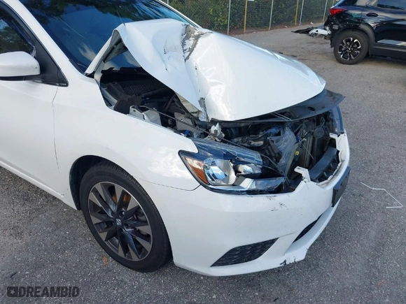 2016 Nissan Sentra SR with VIN 3N1AB7AP3GY279773, listed as a IAAI auction lot 41889924 with 112,044 mi miles. Bid and sale history available at carsss.com. Image 6.