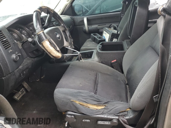 2008 Chevrolet Silverado 1500 LTZ with VIN 2GCEK19J781337461, listed as a Copart auction lot 70326034 with 216,119 mi miles and Non Repairable. Bid and sale history available at carsss.com. Image 7.