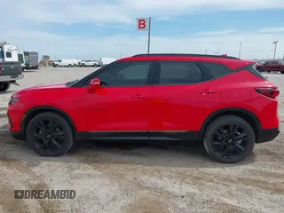 2020 Chevrolet Blazer RS z VIN 3GNKBERS6LS669334, wystawiony jako IAAI lot #41892442 z przebiegiem 90 196 mil mil oraz . Historia ofert i sprzedaży dostępna na DreamBid. Obrazek 14.