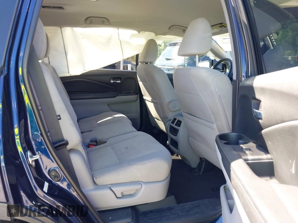 2016 Honda Pilot EX with VIN 5FNYF5H3XGB021575, listed as a IAAI auction lot 41853099 with 141,848 mi miles. Bid and sale history available at carsss.com. Image 8.