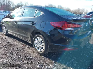 2020 Hyundai Elantra SE with VIN 5NPD74LF2LH515044, listed as a IAAI auction lot 40904053 with 33,341 mi miles. Bid and sale history available at carsss.com. Image 3.