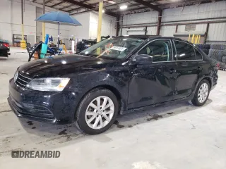 2015 Volkswagen Jetta SE z VIN 3VWD07AJ2FM422789, wystawiony jako Copart lot #59955305 z przebiegiem 82 058 mil mil oraz Szkoda całkowita • Salvage title. Historia ofert i sprzedaży dostępna na DreamBid. Obrazek 1.