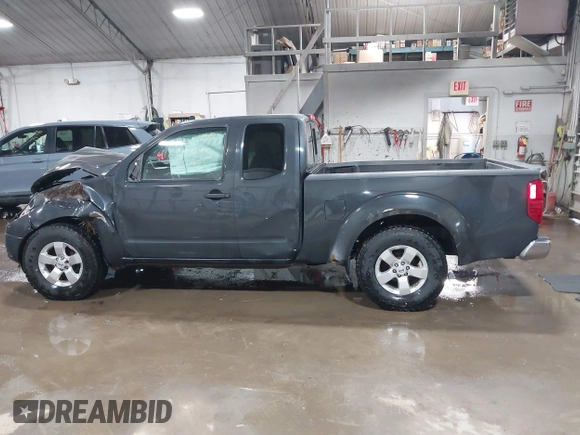 2013 Nissan Frontier SV z VIN 1N6AD0CW5DN748757, wystawiony jako IAAI lot #41629095 z przebiegiem 138 322 mil mil oraz . Historia ofert i sprzedaży dostępna na DreamBid. Obrazek 14.