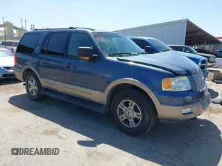 2003 Ford Expedition Eddie Bauer z VIN 1FMFU18L93LA58075, wystawiony jako IAAI lot #42087675 z przebiegiem 64 739 mil mil oraz . Historia ofert i sprzedaży dostępna na DreamBid. Obrazek 1.