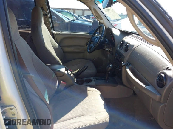 2004 Jeep Liberty Sport with VIN 1J4GK48K44W267418, listed as a IAAI auction lot 41591036 with 181,453 mi miles and . Bid and sale history available at DreamBid. Image 5.