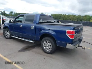 2010 Ford F-150 XL with VIN 1FTEW1C82AKE63887, listed as a IAAI auction lot 40321722 with 240,346 mi miles. Bid and sale history available at carsss.com. Image 3.