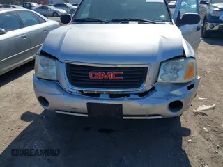 2005 GMC Envoy SLT with VIN 1GKDT13S952219826, listed as a IAAI auction lot 41783713 with 212,908 mi miles. Bid and sale history available at carsss.com. Image 6.