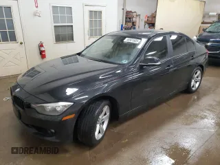 2015 BMW 3 Series 328i xDrive z VIN WBA3B3C50FF548096, wystawiony jako Copart lot #55501605 z przebiegiem 86 952 mil mil oraz Czysty tytuł • Clean title. Historia ofert i sprzedaży dostępna na DreamBid. Obrazek 1.