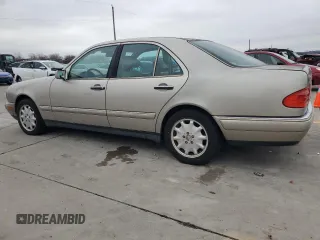 1998 Mercedes-Benz E-Class with VIN WDBJF65F0WA666795, listed as a Copart auction lot 44845875 with 241,968 mi miles and Clean Title. Bid and sale history available at carsss.com. Image 2.