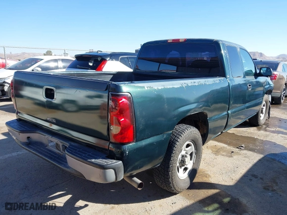 2004 Chevrolet Silverado 1500 Work Truck with VIN 1GCEC19X34Z145554, listed as a IAAI auction lot 41504168 with 203,888 mi miles. Bid and sale history available at carsss.com. Image 4.