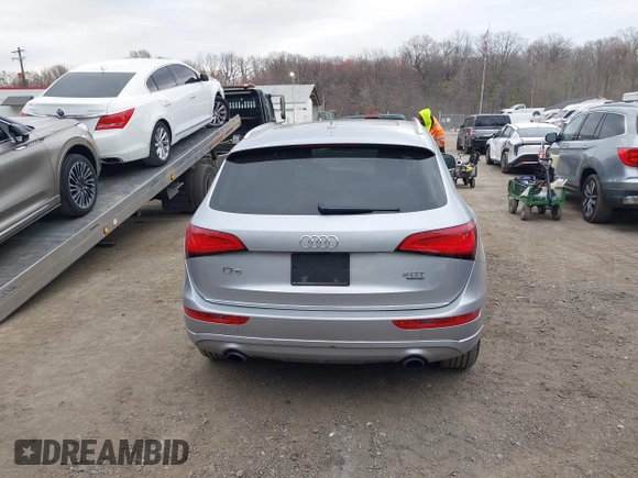 2016 Audi Q5 Premium Plus with VIN WA1L2AFP2GA090770, listed as a IAAI auction lot 41905423 with 252,304 mi miles. Bid and sale history available at carsss.com. Image 16.
