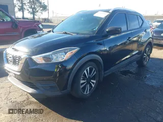 2019 Nissan Kicks SV z VIN 3N1CP5CU9KL568079, wystawiony jako IAAI lot #41219531 z przebiegiem 140 033 mil mil oraz . Historia ofert i sprzedaży dostępna na DreamBid. Obrazek 19.