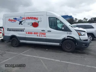 2021 Ford Transit Cargo z VIN 1FTBR1C87MKA81434, wystawiony jako IAAI lot #41759890 z przebiegiem 221 227 mil mil oraz . Historia ofert i sprzedaży dostępna na DreamBid. Obrazek 13.