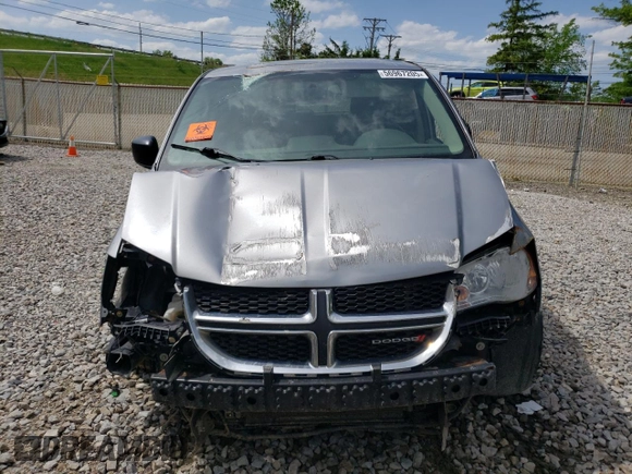 2017 Dodge Grand Caravan SE Plus z VIN 2C4RDGBG6HR847167, wystawiony jako Copart lot #56967205 z przebiegiem 160 011 mil mil oraz Szkoda całkowita • Salvage title. Historia ofert i sprzedaży dostępna na DreamBid. Obrazek 5.