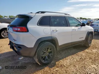 2017 Jeep Cherokee Trailhawk с VIN 1C4PJMBS6HW620751, выставлен на аукционе Copart как лот 57408255 с пробегом 61 330 миль миль и Списание • Salvage title. История ставок и продаж доступна на DreamBid. Изображение 3.