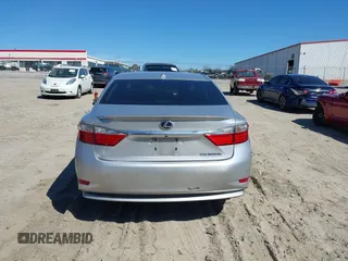 2013 Lexus ES 300h Hybrid with VIN JTHBW1GG1D2004549, listed as a IAAI auction lot 41660519 with 240,391 mi miles. Bid and sale history available at carsss.com. Image 16.