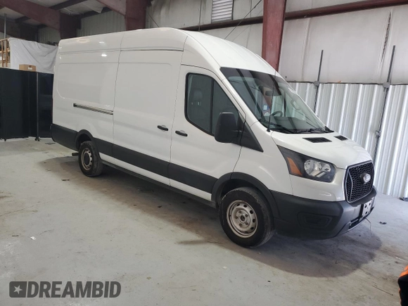 2022 Ford Transit Cargo z VIN 1FTBR3X87NKA83224, wystawiony jako Copart lot #50586535 z przebiegiem 34 842 mil mil oraz Czysty tytuł • Clean title. Historia ofert i sprzedaży dostępna na DreamBid. Obrazek 4.