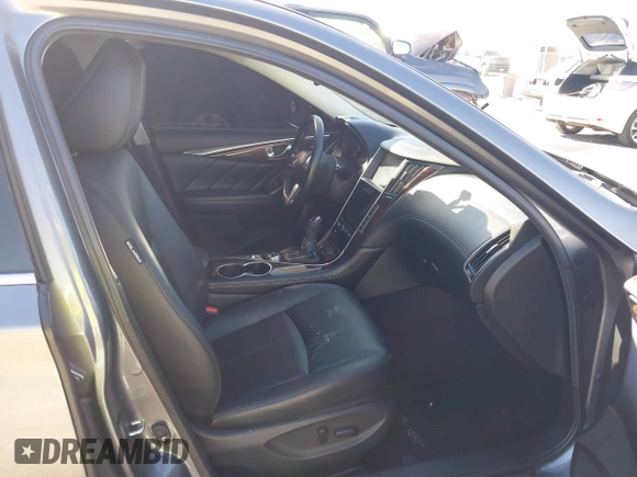 2019 Infiniti Q50 3.0t LUXE with VIN JN1EV7AP9KM516769, listed as a IAAI auction lot 41836255 with 40,017 mi miles. Bid and sale history available at carsss.com. Image 5.