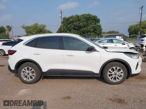 2024 Ford Escape Active с VIN 1FMCU0GN6RUA21360, выставлен на аукционе IAAI как лот 42295706 с пробегом 12 815 миль миль и . История ставок и продаж доступна на DreamBid. Изображение 13.