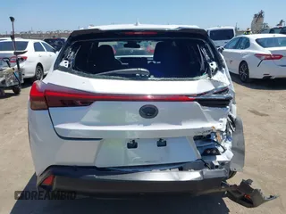 2020 Lexus UX 200 z VIN JTHX3JBH3L2029076, wystawiony jako IAAI lot #42554639 z przebiegiem 62 861 mil mil oraz . Historia ofert i sprzedaży dostępna na DreamBid. Obrazek 16.