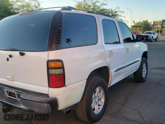 2004 GMC Yukon SLT with VIN 1GKEC13T64R226087, listed as a Copart auction lot 73614564 with 182,780 mi miles and Clean Title. Bid and sale history available at carsss.com. Image 4.