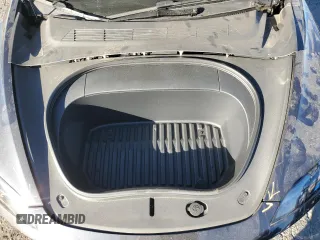 2024 Tesla Model 3 z VIN 5YJ3E1EA0RF736893, wystawiony jako Copart lot #85162464 z przebiegiem 8 479 mil mil oraz Szkoda całkowita • Salvage title. Historia ofert i sprzedaży dostępna na DreamBid. Obrazek 12.