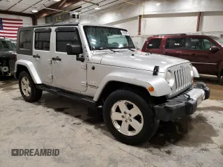 2008 Jeep Wrangler Unlimited Sahara z VIN 1J4GA59168L551767, wystawiony jako Copart lot #49809985 z przebiegiem 151 176 mil mil oraz Nie do naprawy • Non repairable. Historia ofert i sprzedaży dostępna na DreamBid. Obrazek 4.