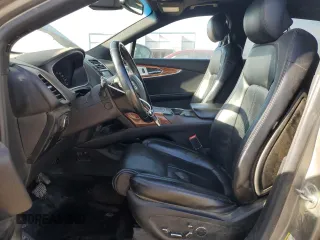 2016 Lincoln MKX Reserve with VIN 2LMTJ8LP2GBL59375, listed as a Copart auction lot 48357065 with 198,357 mi miles and Salvage Title. Bid and sale history available at DreamBid. Image 7.